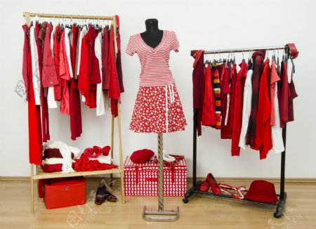 时尚女装红色系列展示图