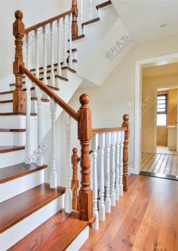 美式简约楼梯设计图