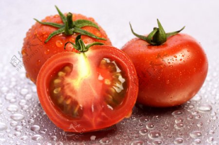 红色西红柿图片