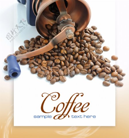 咖啡豆与研磨机