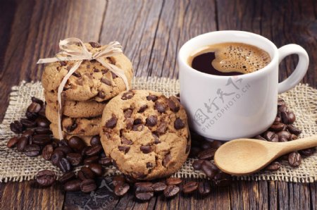 咖啡和饼干图片