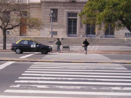 PedestrianCrossing01.JPG