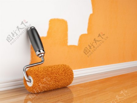 刷子刷油漆刷墙