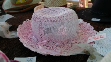 可爱的粉色帽子