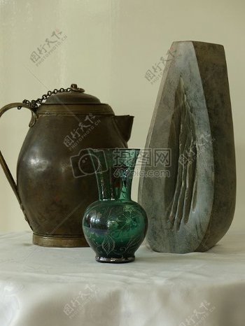 工艺水壶和花瓶