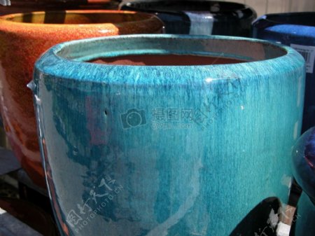 陶瓷的水缸