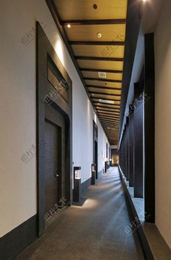 精致风室内设计走廊吊顶壁灯装修效果图JPG源文件