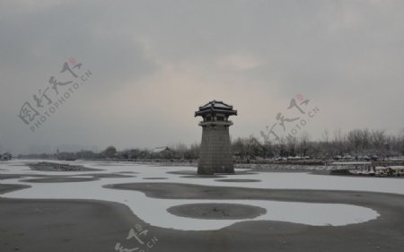 汉城湖冬景