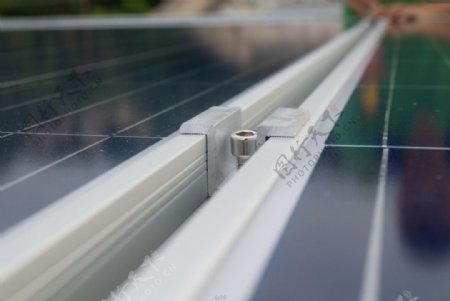 太阳能板发电并网案例