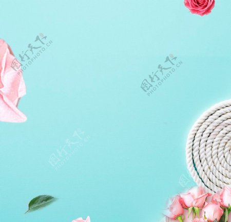 淡蓝色麻绳鲜花创意素材背景