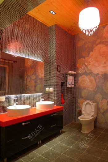 别墅室内浴室现代潮流装修效果图