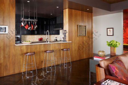 现代时尚客厅半开放式厨房室内装修效果图