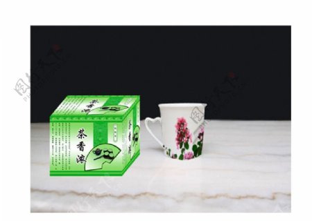 茶与杯子的外包装设计