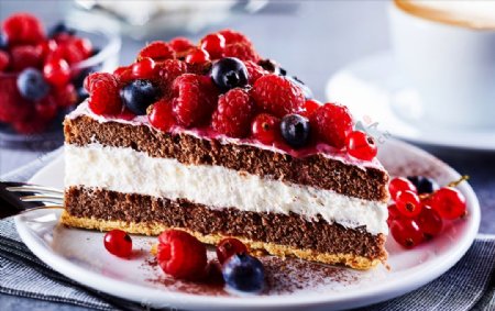 糕点蛋糕覆盆子醋栗蓝莓碟食物