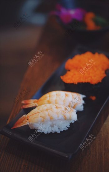 精致的海鲜寿司