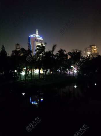 公园夜景