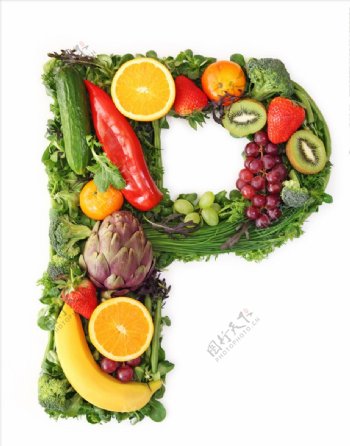新鲜的蔬菜水果组成的字母