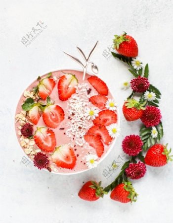 草莓早餐健康水果