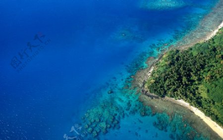 鸟瞰斐济海景