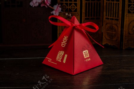 喜庆婚庆婚礼喜糖盒三角糖盒20