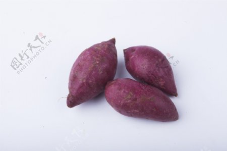 实物图摄影图营养丰富的紫薯2