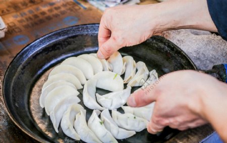 煎饺