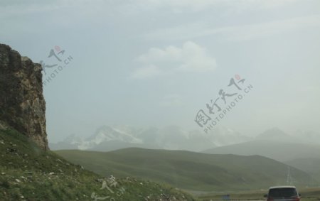 风景山水新疆大山游玩