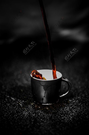 黑色咖啡杯马克杯