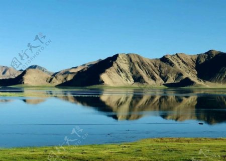 美丽西藏班公措湖