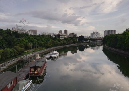 江河风景