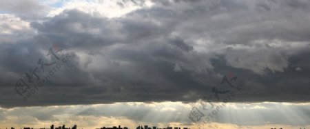 积雨云图片