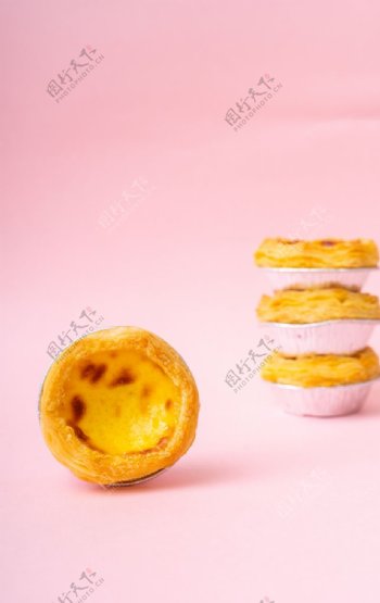 蛋挞美食零食背景海报素材图片