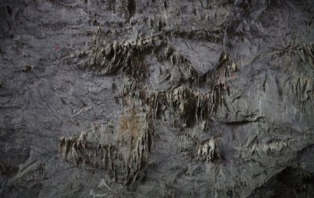 卡斯特地貌素材穿龙岩洞顶特写图片