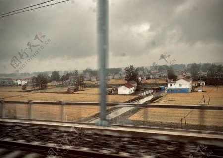 火车外的风景图片